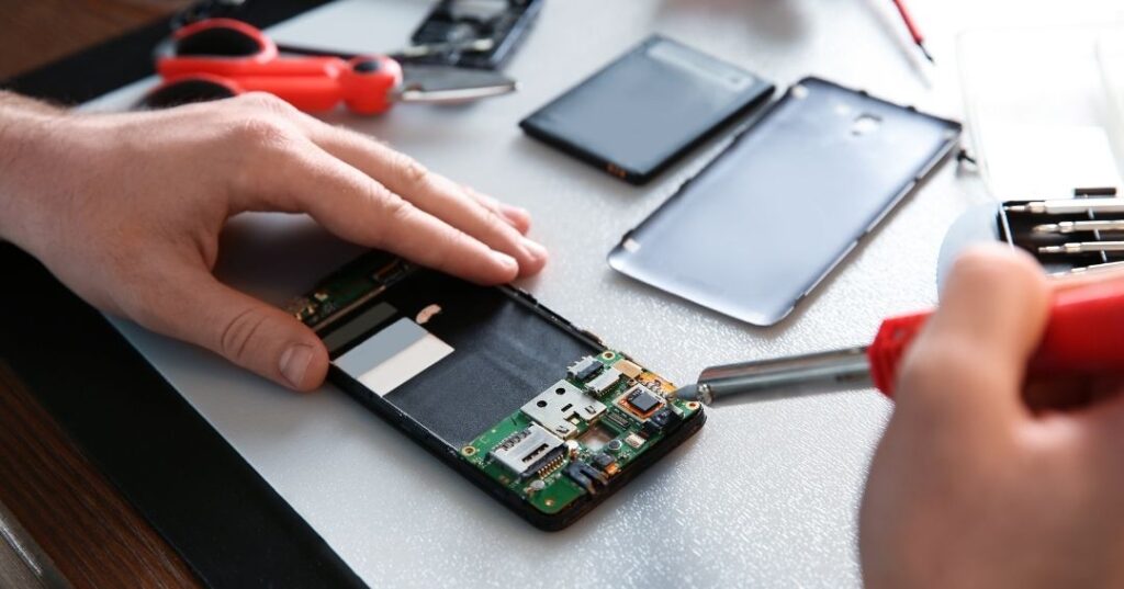 troca de peças e correções de celulares em Santos